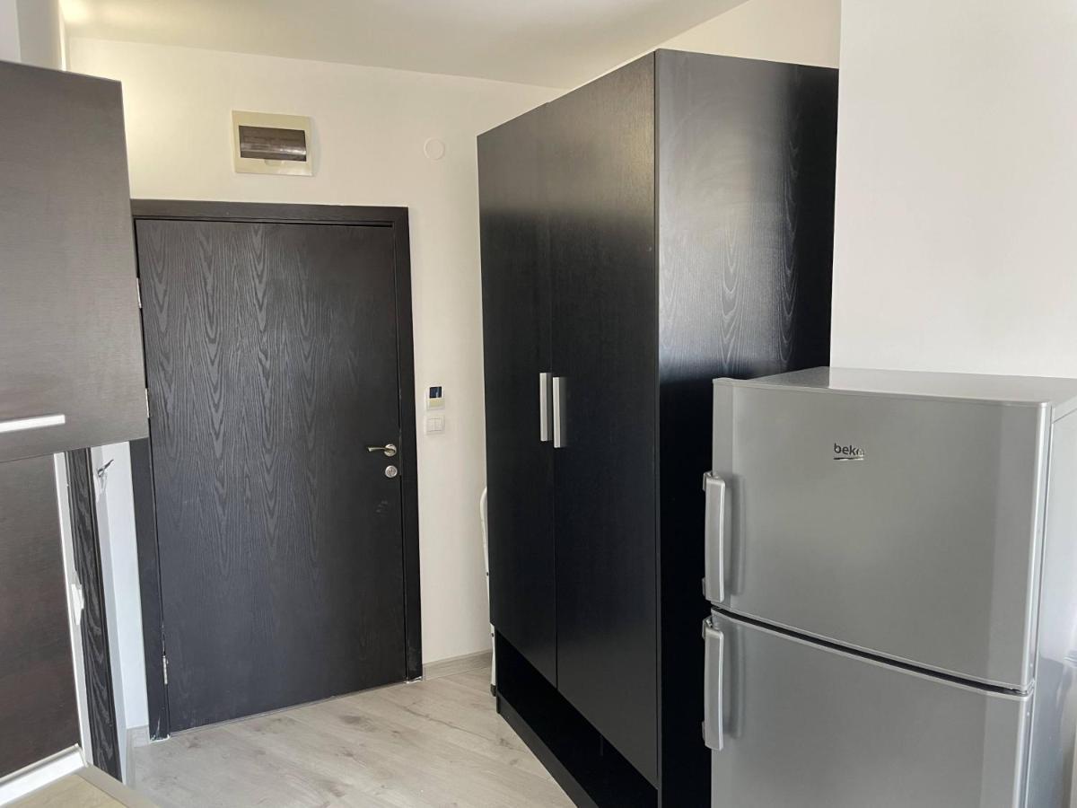Day Dream Apartment Burgas Bagian luar foto